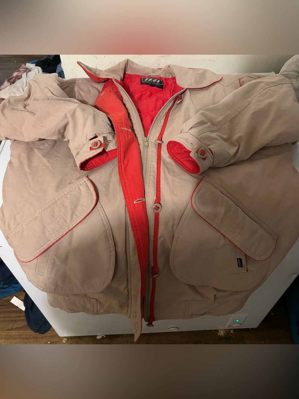 Woman’s vintage bomber jacket from 1980 1990s like new